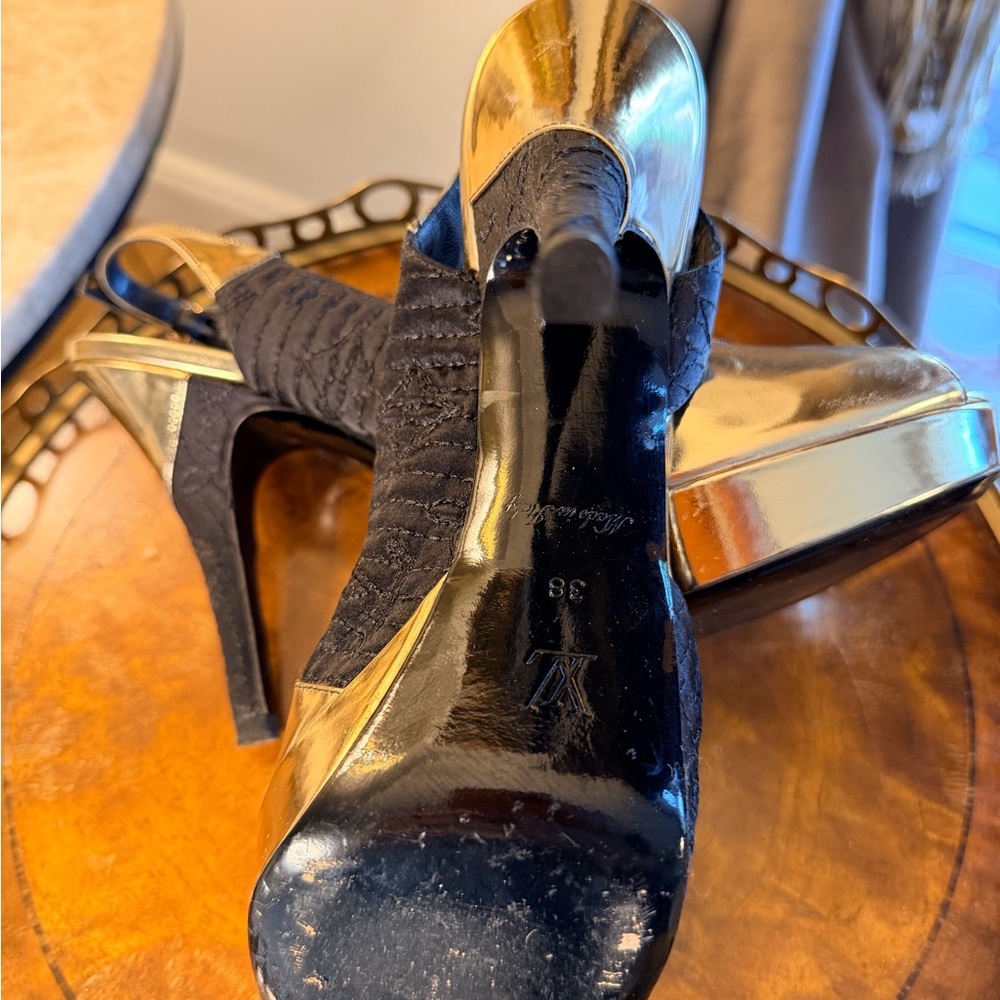 Louis Vuitton Gold and Black Slingback Peep-Toe Heels - Picture 4 of 5